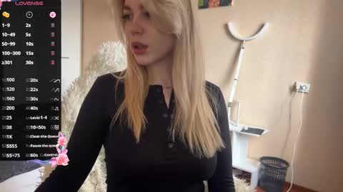 maksisisia live stream