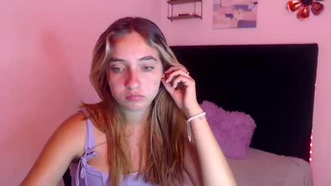 mandyy_petite live stream