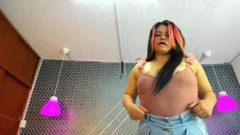 mariee_bloom stream preview