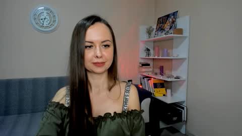 mariolaa live stream