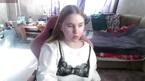 mary_edit live stream