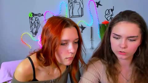 mary_skiny stream preview