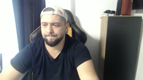 master_robertos stream preview