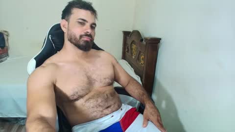 max_love25 stream preview