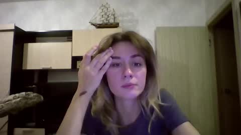 maybellebombich stream preview