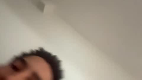 mic989919 live stream