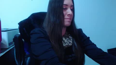 michell_h stream preview