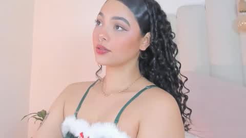 mila_stark333 stream preview