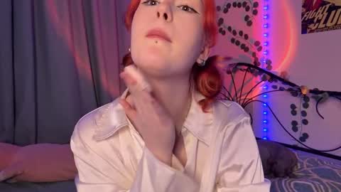 mira_ginger stream preview