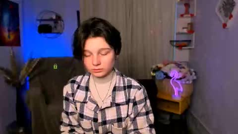 mirginia_lovely stream preview