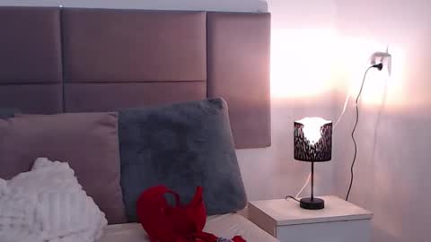 miryamines live stream