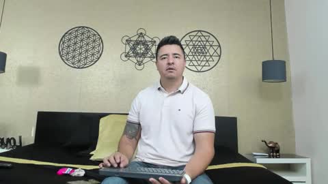 mistermiggie stream preview