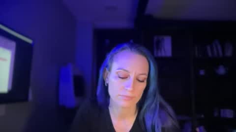 mistressofmindfuck stream preview