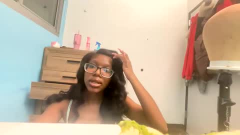 mochalala22 live stream