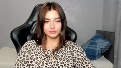 molly_ww stream preview