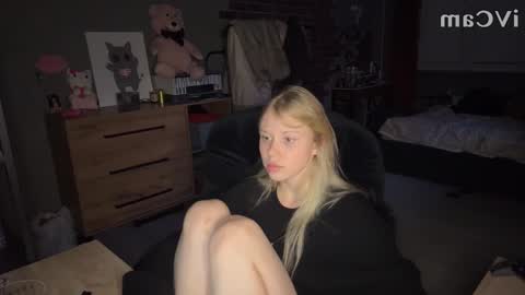 mollybrith stream preview