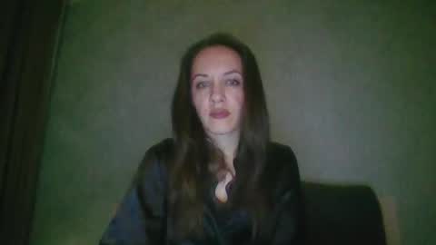 momentmember live stream