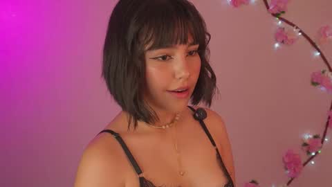 moon_eyess stream preview