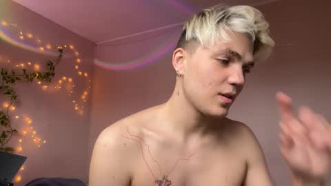 moonflamek stream preview