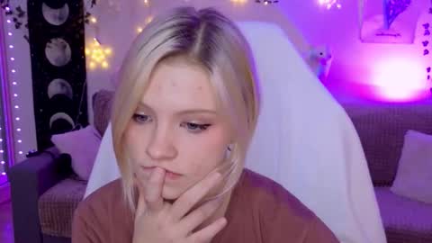 moonlight_mia live stream