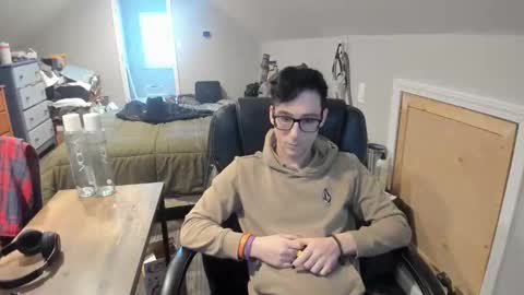 n_ordinary_boy stream preview