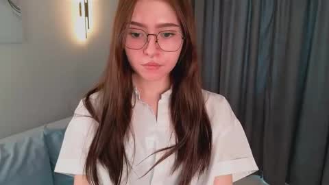 naomi_jones__ stream preview