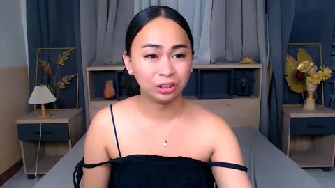 nathalyastone stream preview