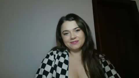 naughty_evelyn10 live stream