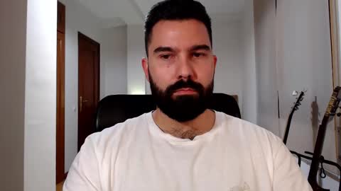 naughtybear_69 stream preview