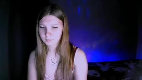 nelli_lux stream preview