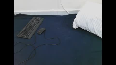 nia_0 stream preview