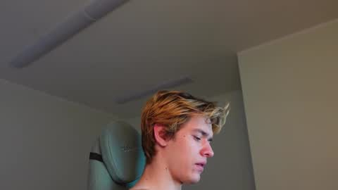 nikki_hard stream preview