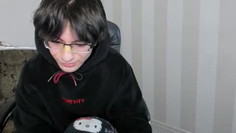 nillbev stream preview