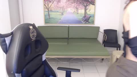 nixxie_01 stream preview