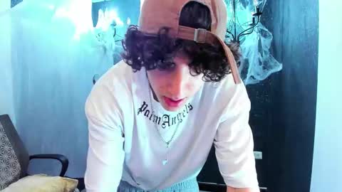 noah_sokolov stream preview