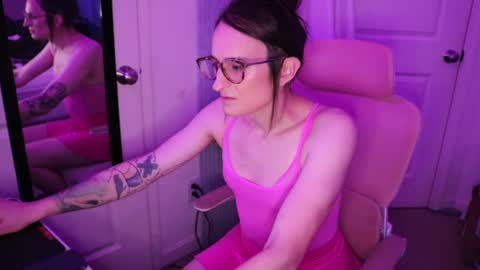 nolynn_rn stream preview