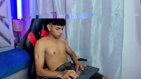 nova_mitchell stream preview