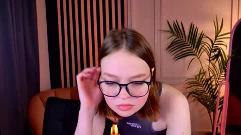 nova_tail stream preview