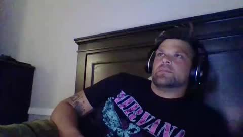 nvrcomingdwn84 live stream