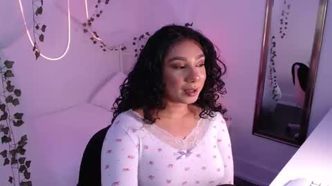 nylafox stream preview