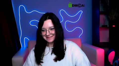 nymiraa stream preview