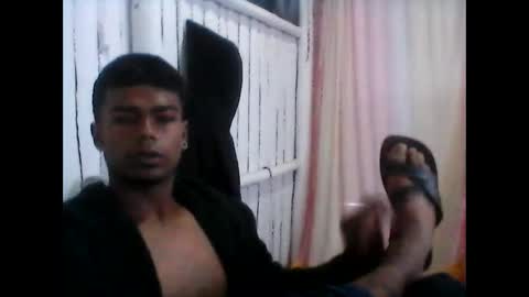 ojos_claross stream preview