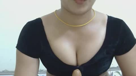 only1honey live stream