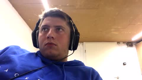 outflayd stream preview