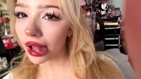 parisbunny stream preview