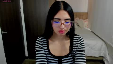 paulina_harrison stream preview