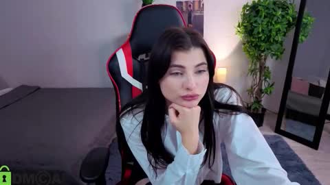 pauline_flo stream preview