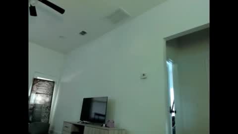 pavlovswhore stream preview