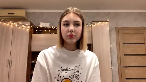 pearlyraglow live stream