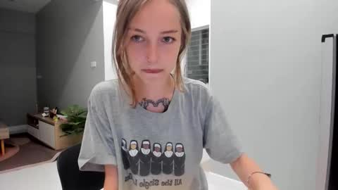 petitemaryjane stream preview